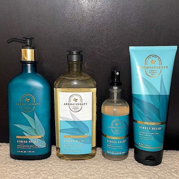 ‼️SOLD‼️ NWT Eucalyptus + Tea Aromatherapy Stress Relief Bundle from Bath & Body - Picture 3 of 13